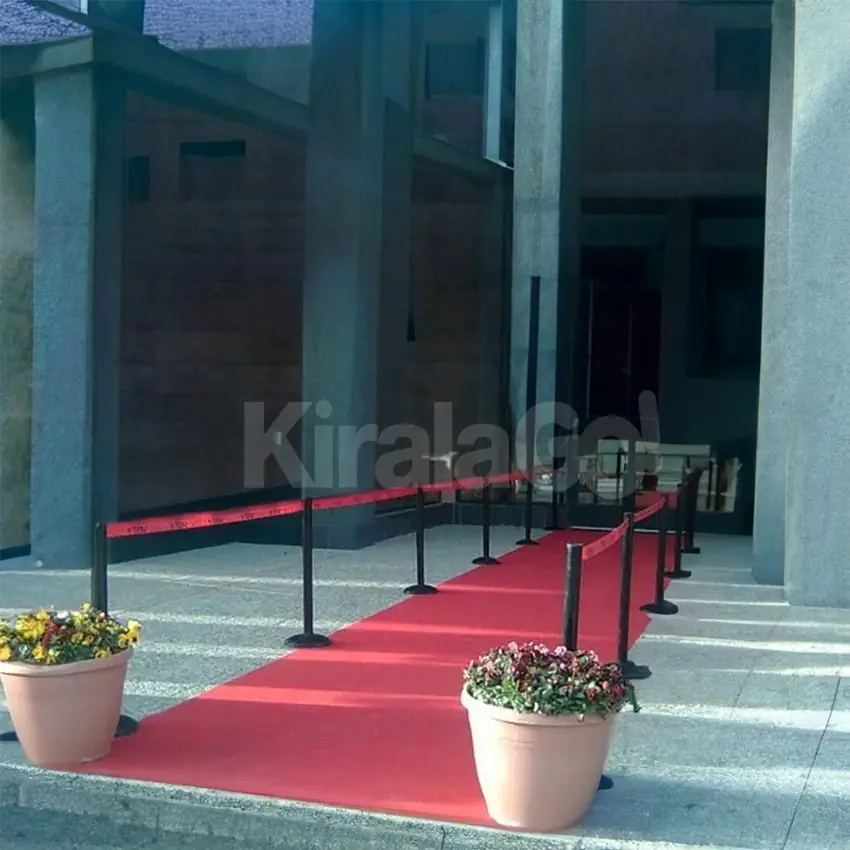 Kırmızı Halı Kiralama 1