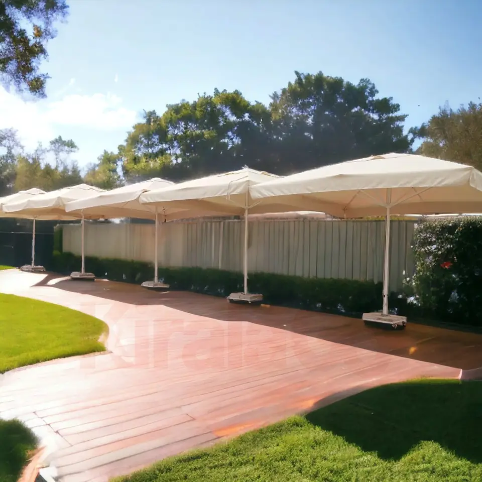 Kare Şemsiye
